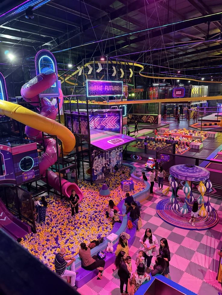 Entertainment zone interior